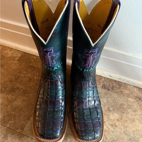 Tin Haul Boots - Picture 3 of 6